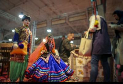 صنایع دستی و گردشگری بهترین جایگزین نفت برای ارزآوری کشور