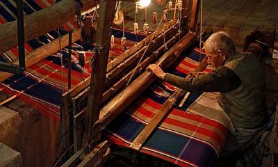 آشنایی با دستگاه بافندگی سنتی