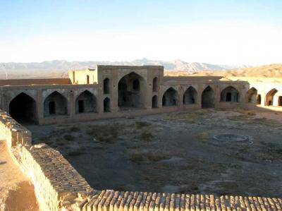 کاروانسرای آهوان