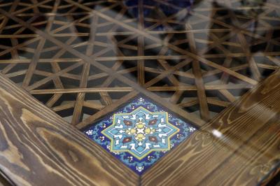 کارگاه گره چینی استاد اصغر گمرکچی