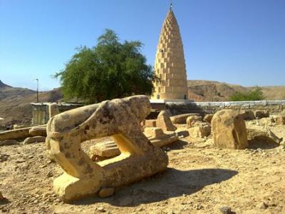 آثار سنگی شاهزاده ابوالقاسم (ع)