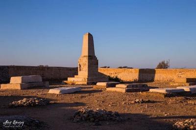 گورستان انگلیسی ها