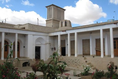 خانه یغمایی ها