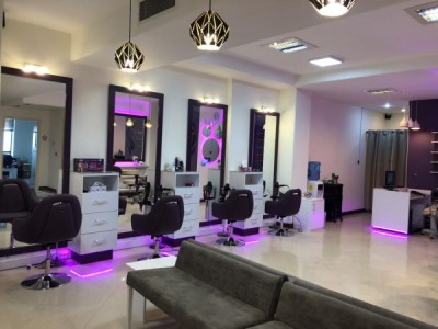 سالن زیبایی پالیز