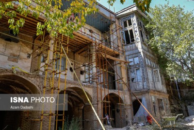 عملیات مرمت گراند هتل قزوین رسما آغاز شد