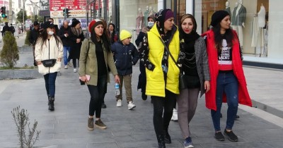 درآمد 1/5 میلیارد دلاری ترکیه از توریست‌های ایرانی در وان!