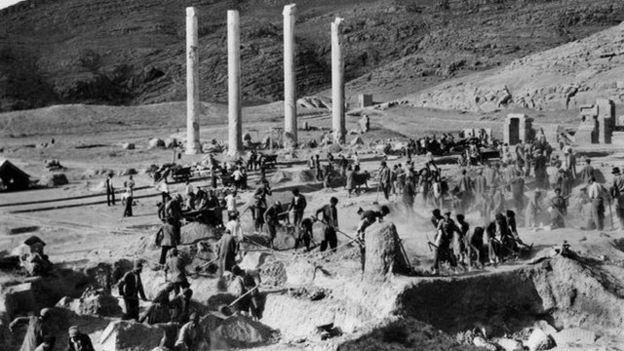 ارنست هرتسفلد؛ با کاشف پلکان خاوری کاخ آپادانا و شبکه آبراه زیرزمینی تخت جمشید آشنا شوید