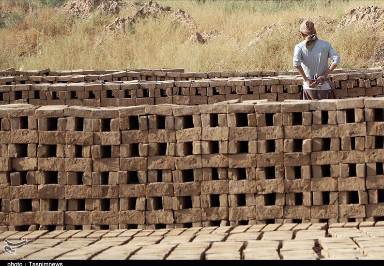 ساخت دیوار گلی