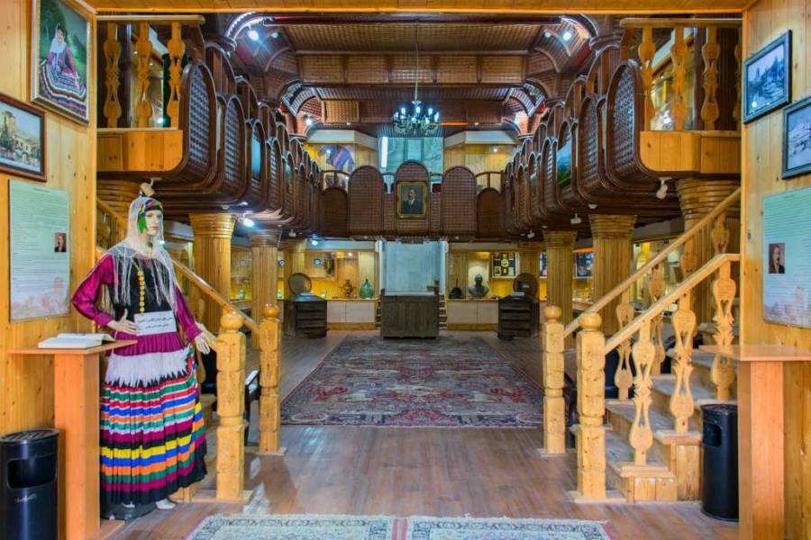 Tomb of the father of tea in Iran