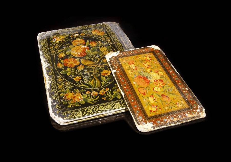 پاپیه ماشه و استفاده از آن در جلدسازی و ترمیم جلد کتاب های قدیمی