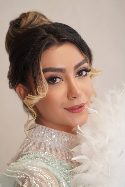 آرایش و میکاپ